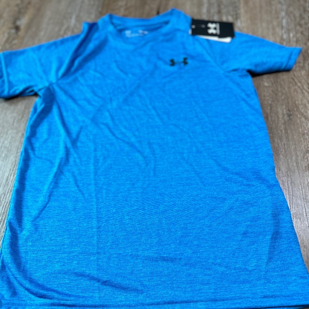 Boy's Under Armour Shirt